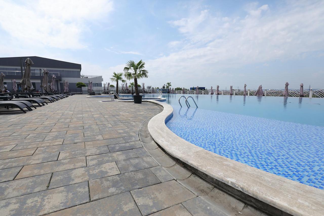 Hotel Meliss Events Craiova Exterior foto