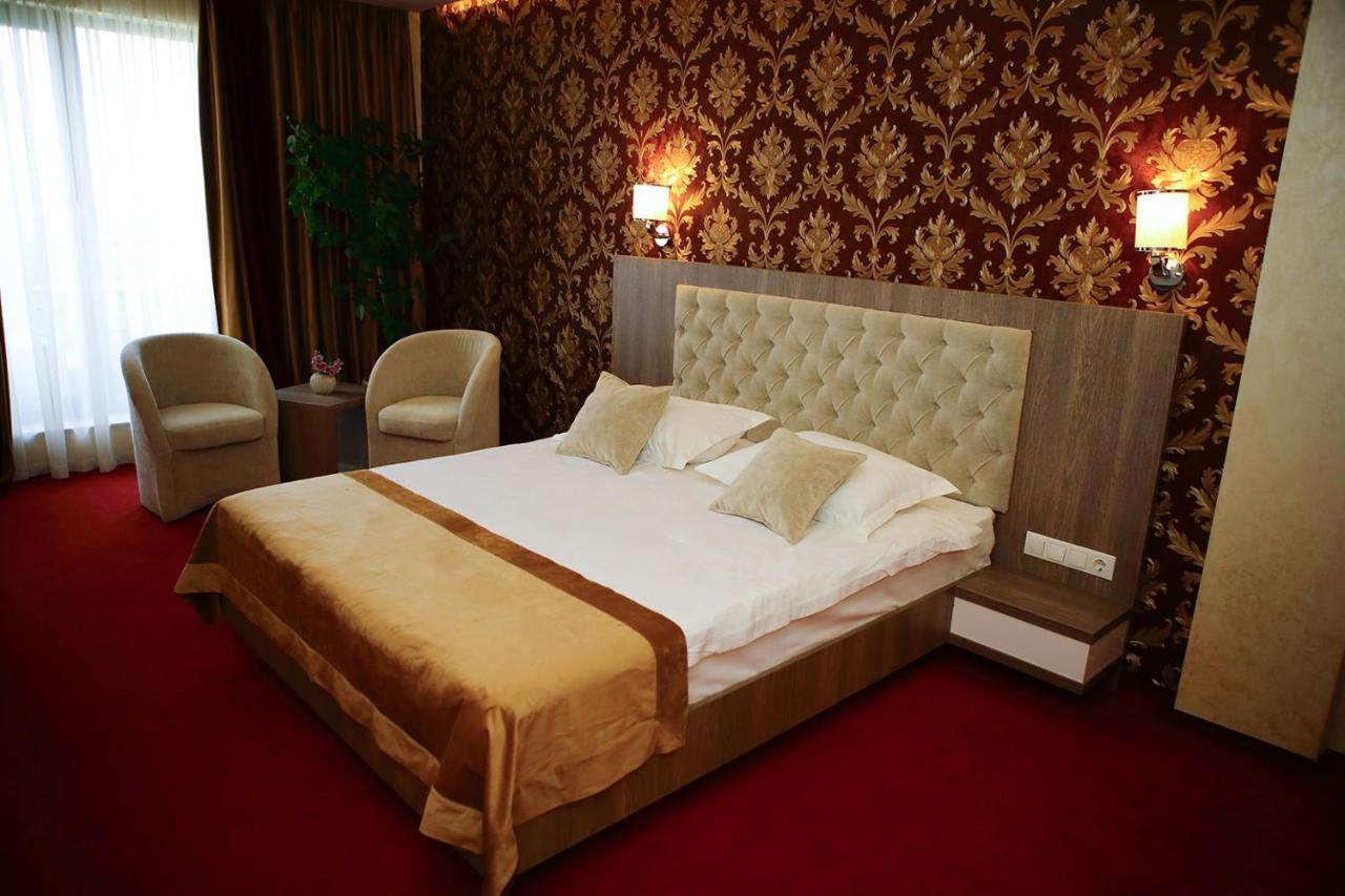 Hotel Meliss Events Craiova Exterior foto