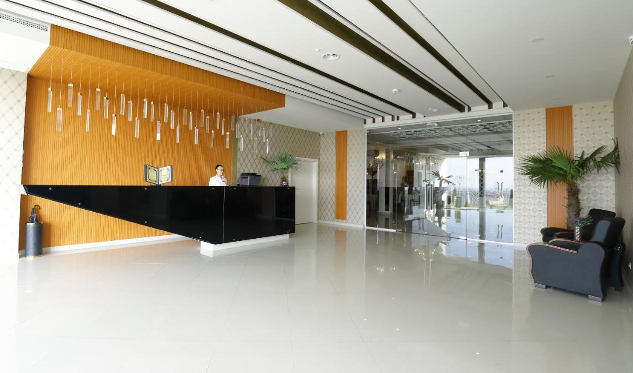 Hotel Meliss Events Craiova Exterior foto